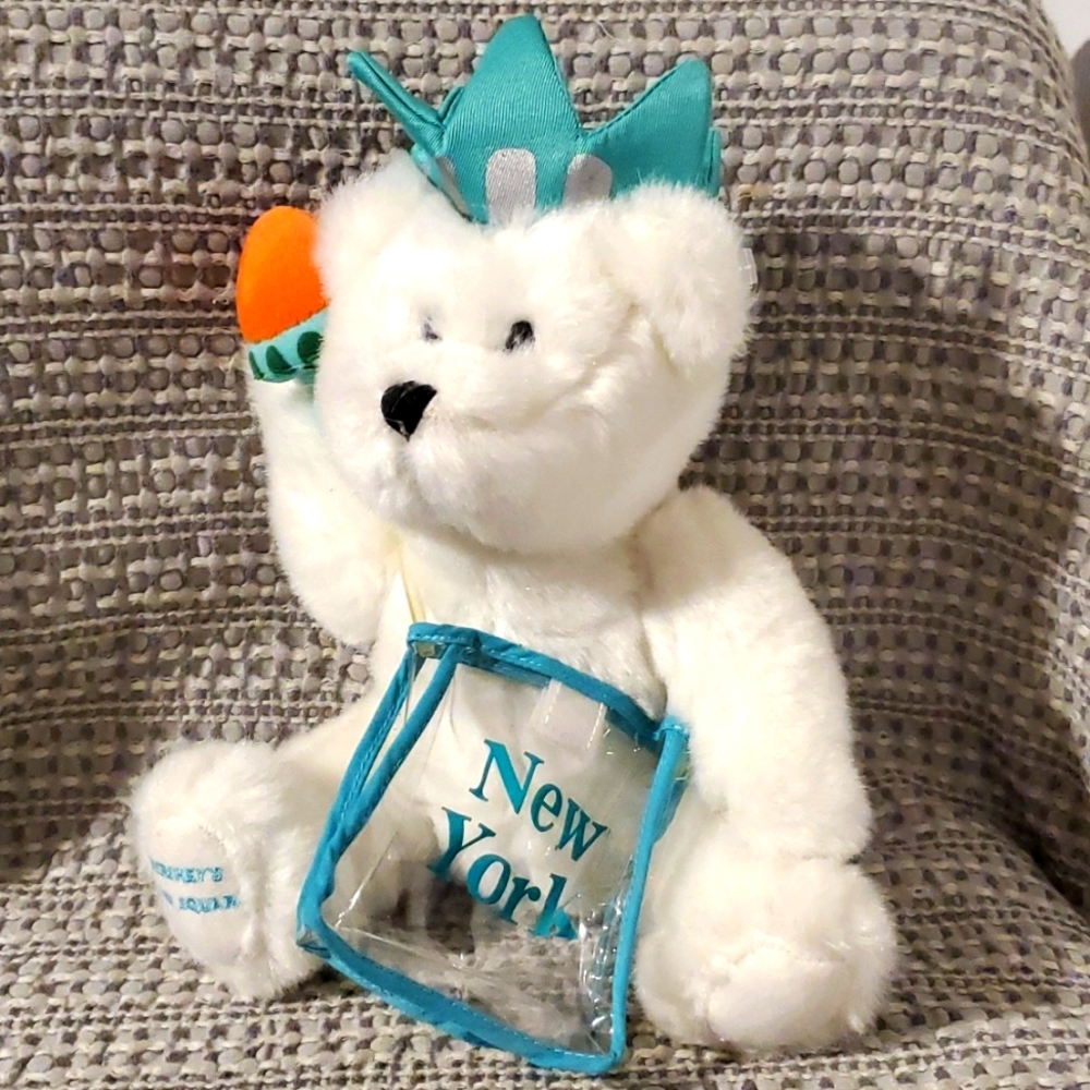 HERSHEY'S TIMES SQUARE NEW YORK STATUE OF LIBERTY TEDDY BEAR PLUSH